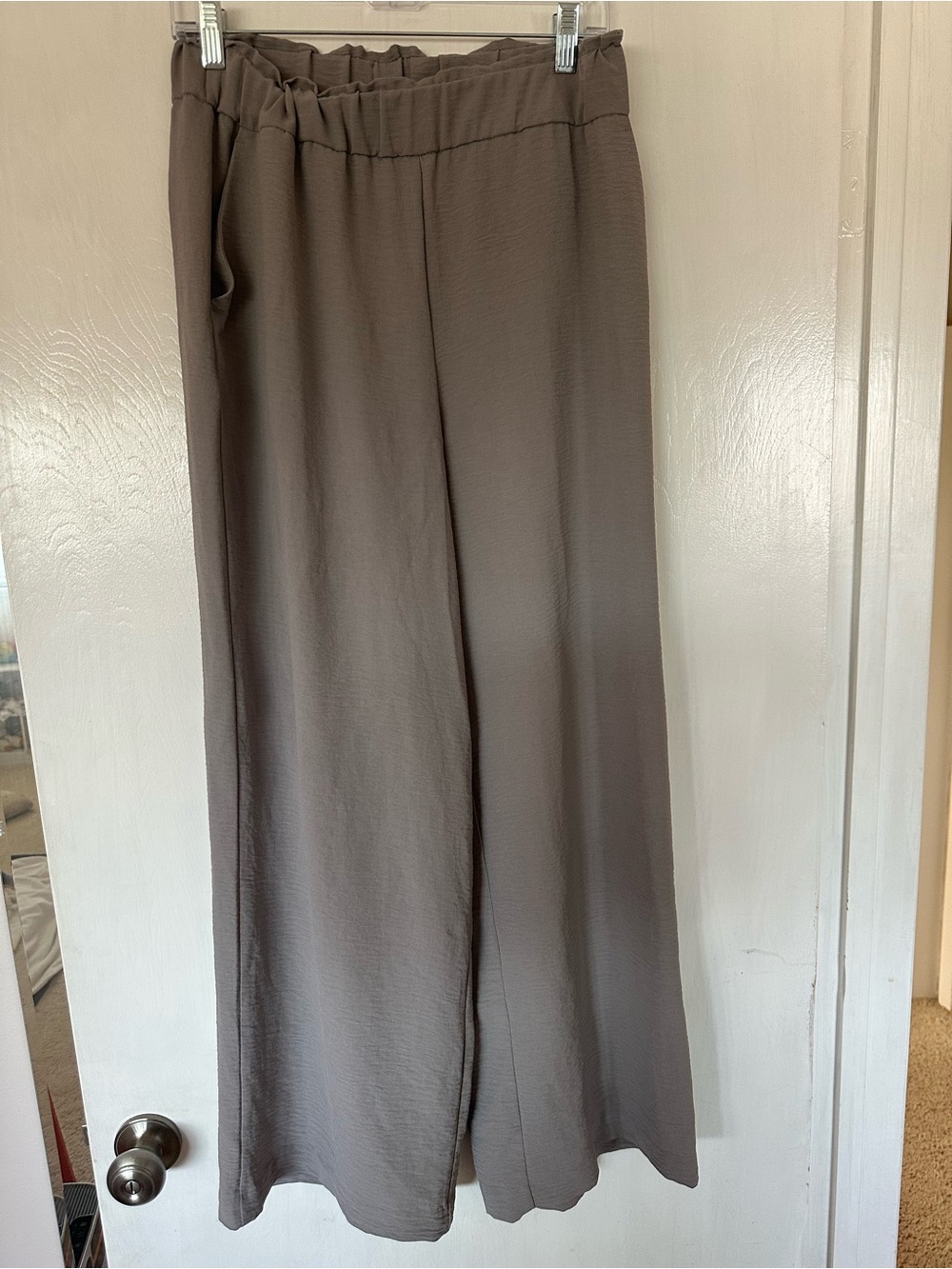 Relaxed Wide-Leg Pants - Casual Comfort
